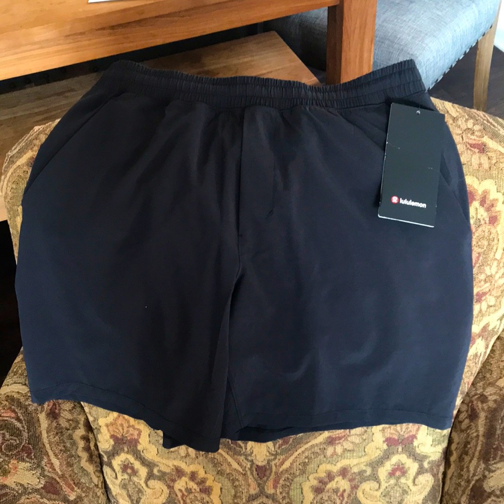Men’s lululemon running shorts